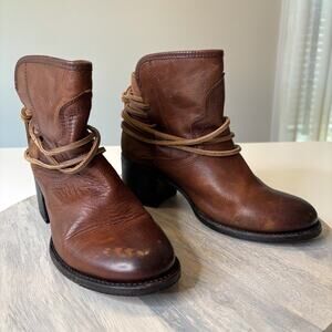 Freebird by Steven Casey Brown Leather Ankle Boots Women’s Size 9 Distressed